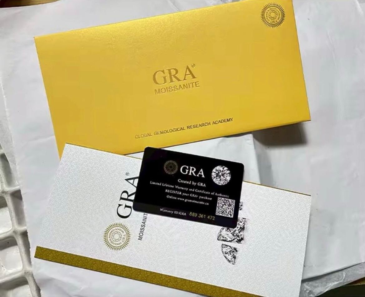 アンバイヨシダトモヨ イニシャル リング 馬蹄 Briller Signet