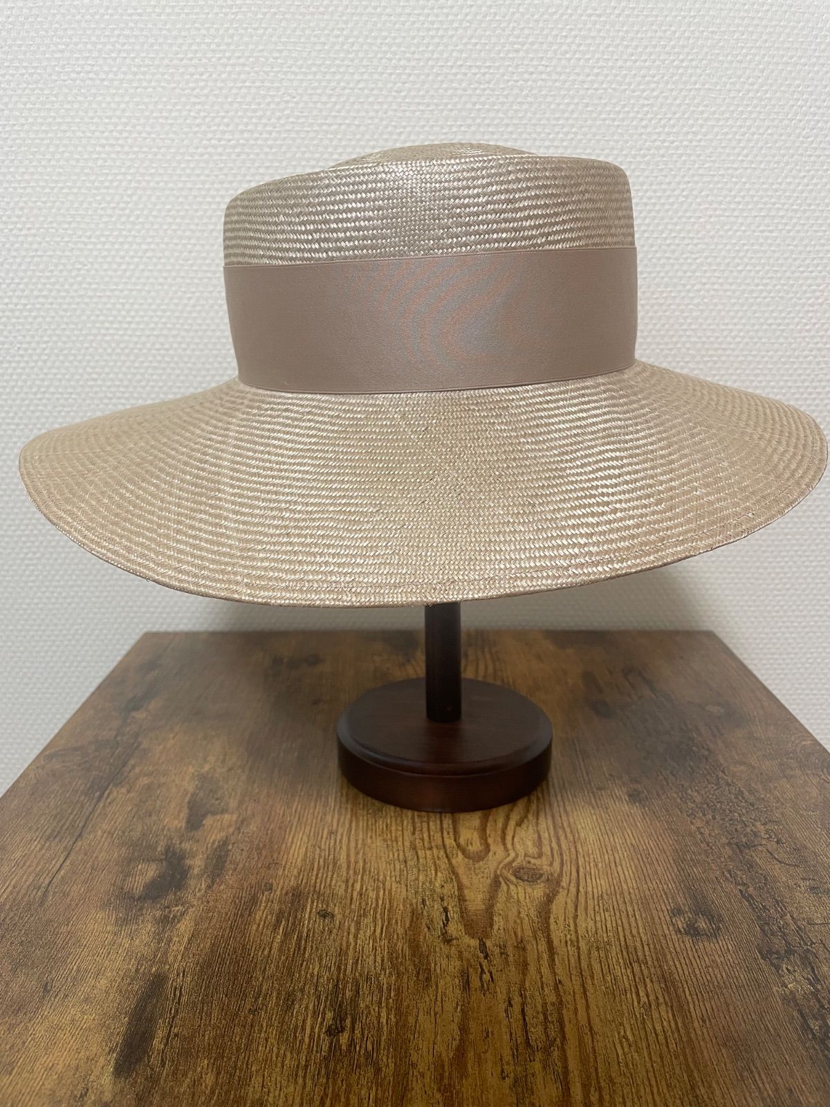 HAT. BLOCK