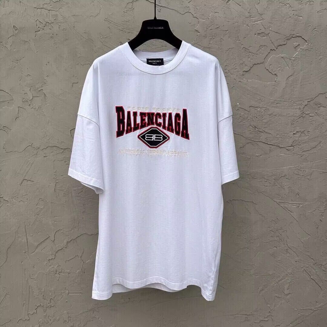 新品未使用 BALENCIAGA バレンシアガ Tシャツ - メルカリ