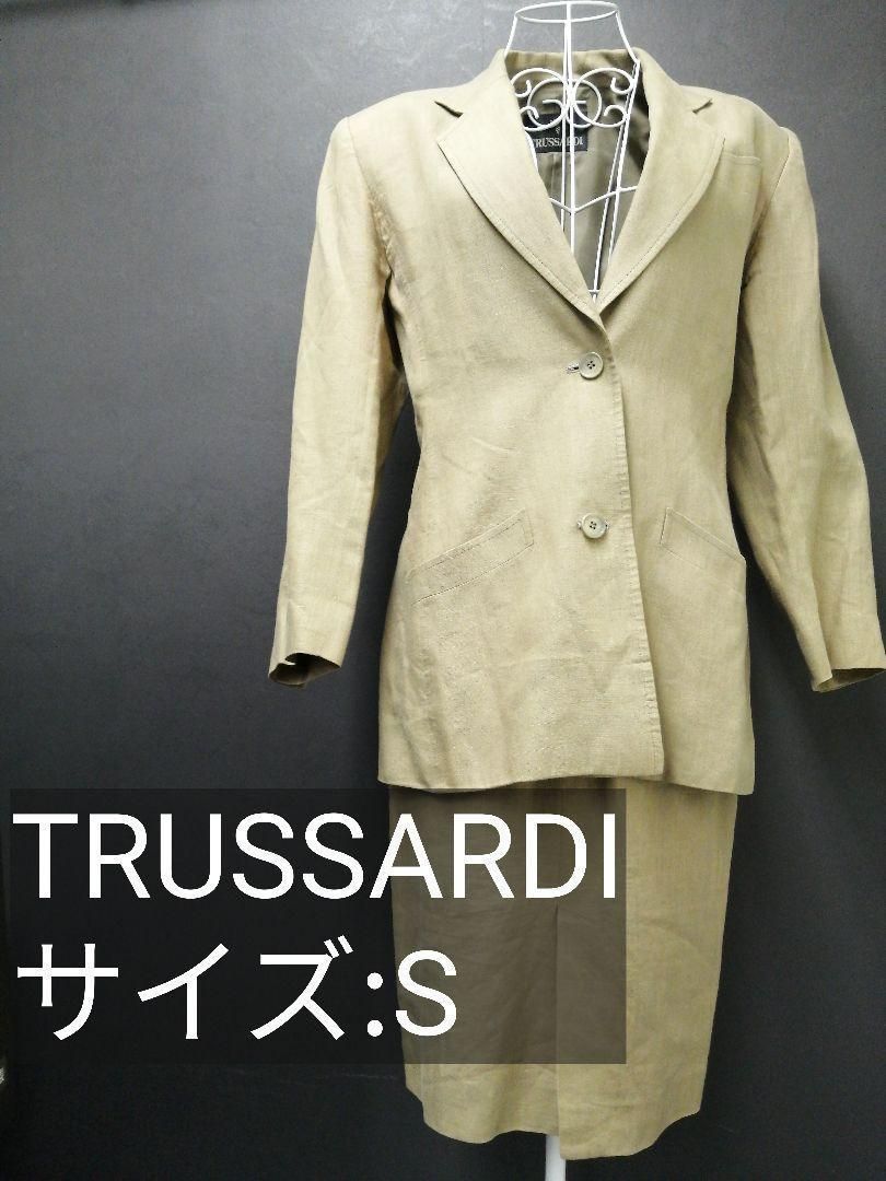 ー品販売 新品、未使用 TRUSSARDI トラサルディ スーツ スカート