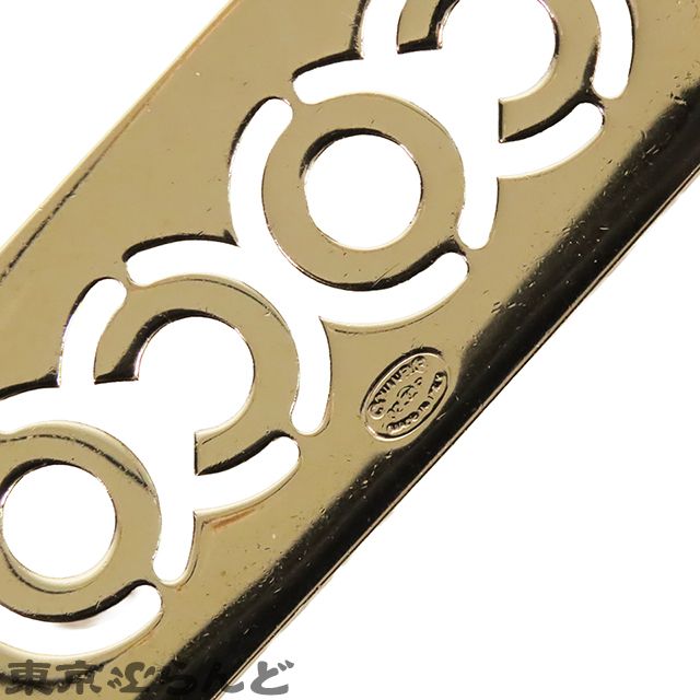 お値引き！CHANEL 迫力のロゴ　重厚感溢れるチェーンベルト　レア！ ロゴが存在感☆】CHANEL ベルト (CHANEL/ベルト) 113826800【BUYMA】