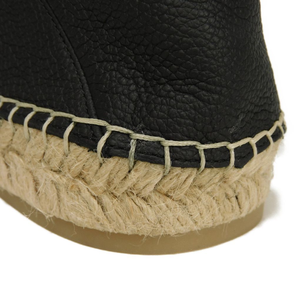 カーフ ブラック