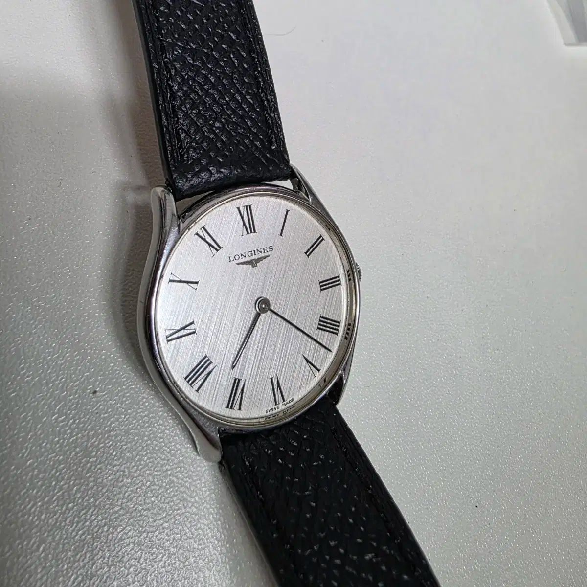 手巻き時計 シルバーダイアル