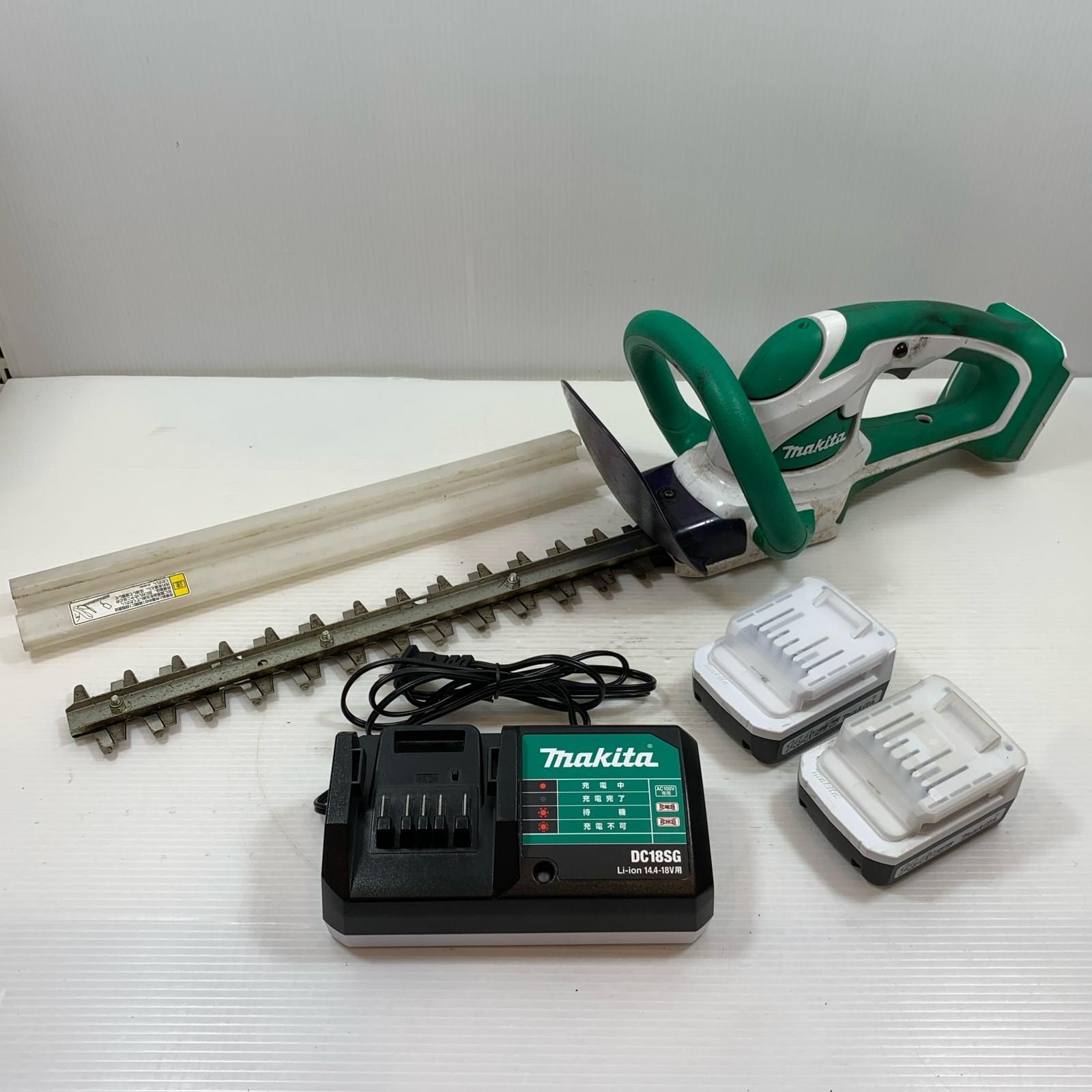 κκMAKITA マキタ 刈払機 バリカン コードレス式 14.4v 1.5Ah 0009611N MUH352D グリーン×ホワイト