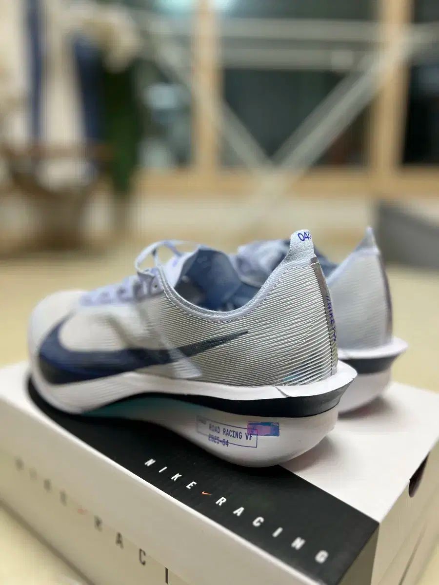 NIKE ナイキ ヴェイパーフライ ネクスト 4 275mm