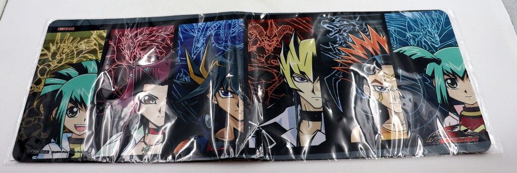 新品未開封　遊戯王　ニューロン 5D'sプレイマット　交換終了品 新品未開封 遊戯王 ニューロン 5D'sプレイマット 交換終了品