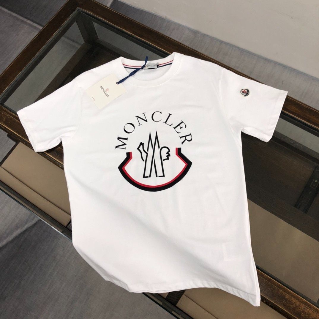 MONCLER ロゴ Tシャツ ホワイト - メルカリ MONCLER ロゴ Tシャツ ホワイト - メルカリ
