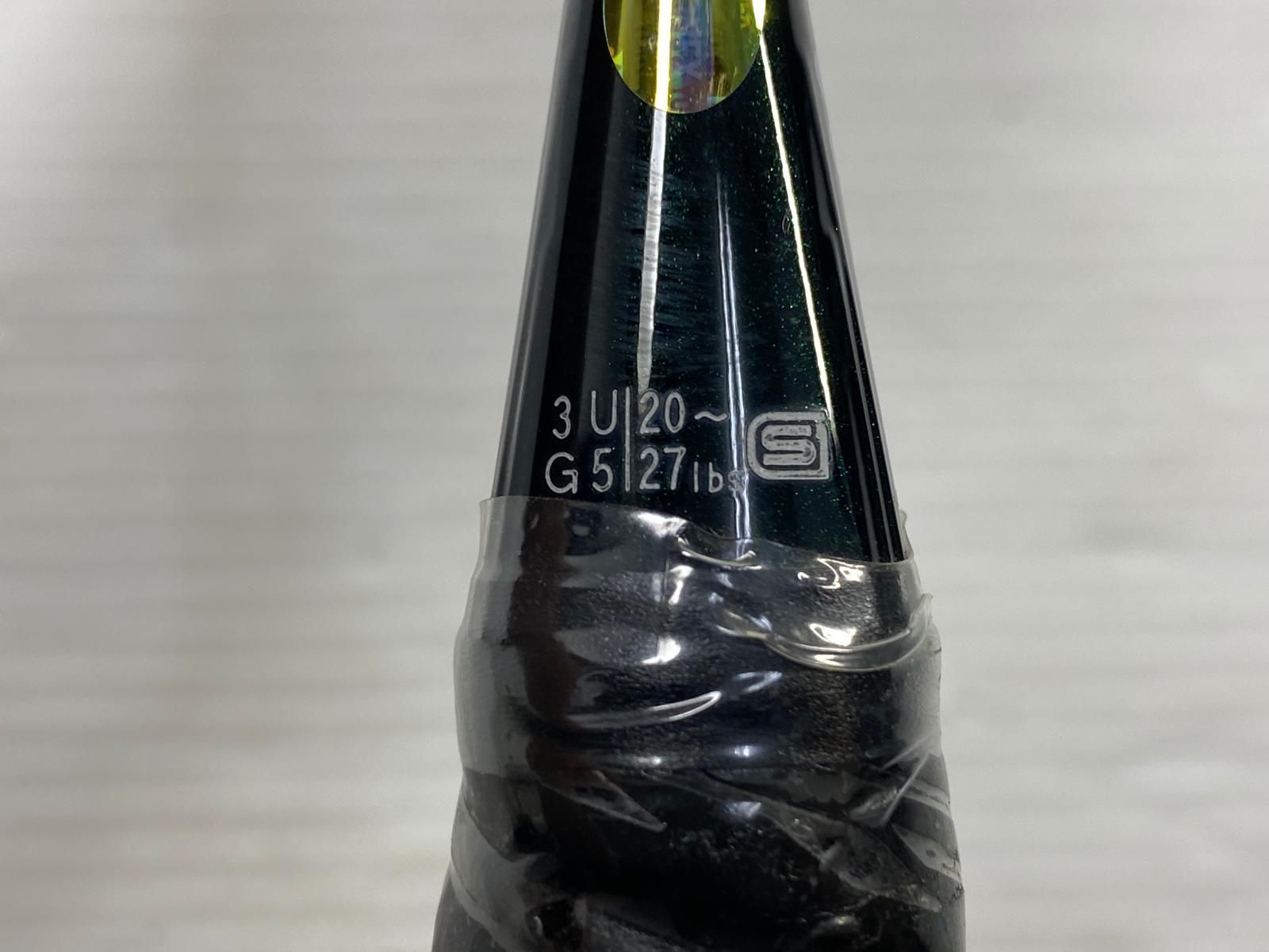 バドミントンラケット