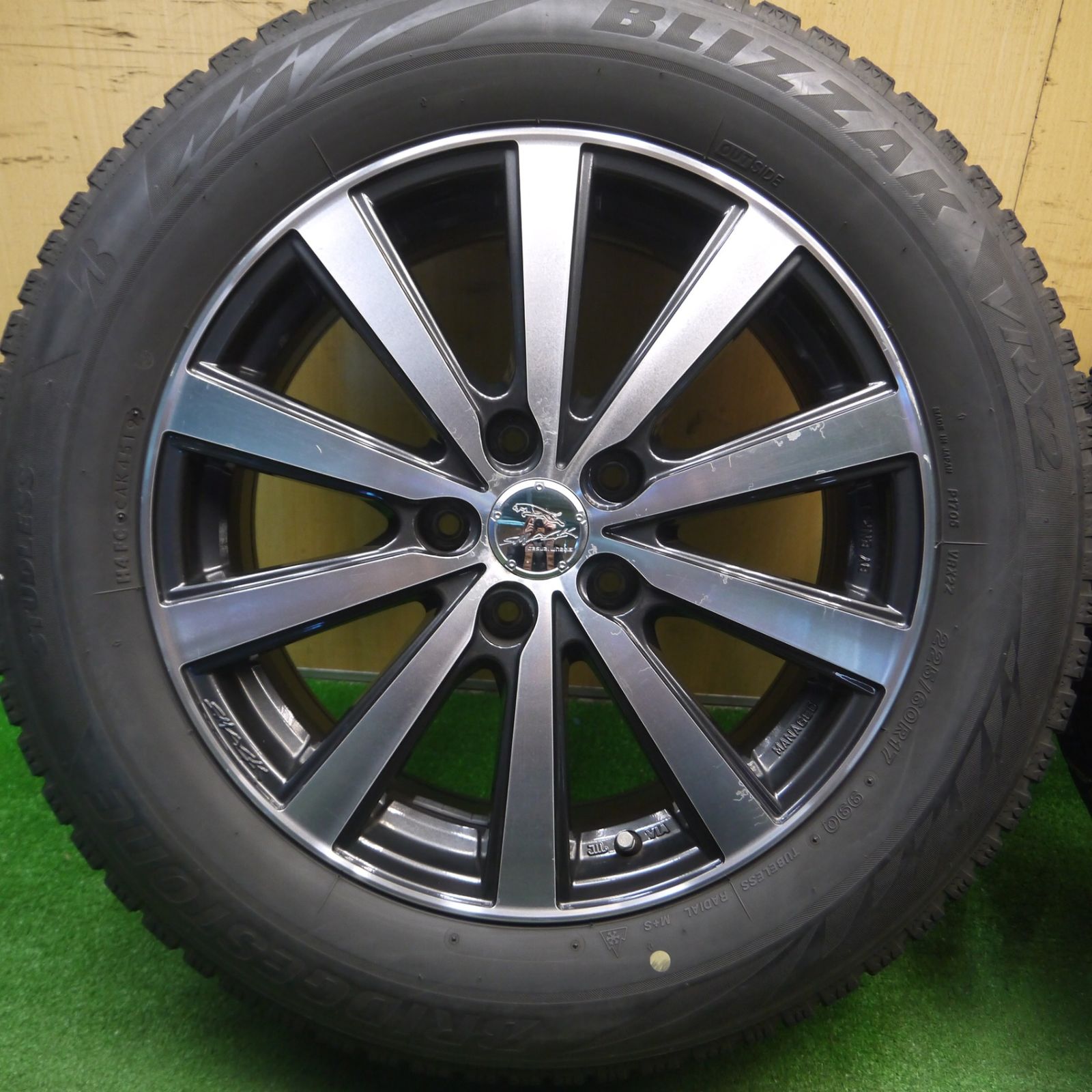 送料無料] 4本価格☆スタッドレス 225/60R17 ブリヂストン ブリザック