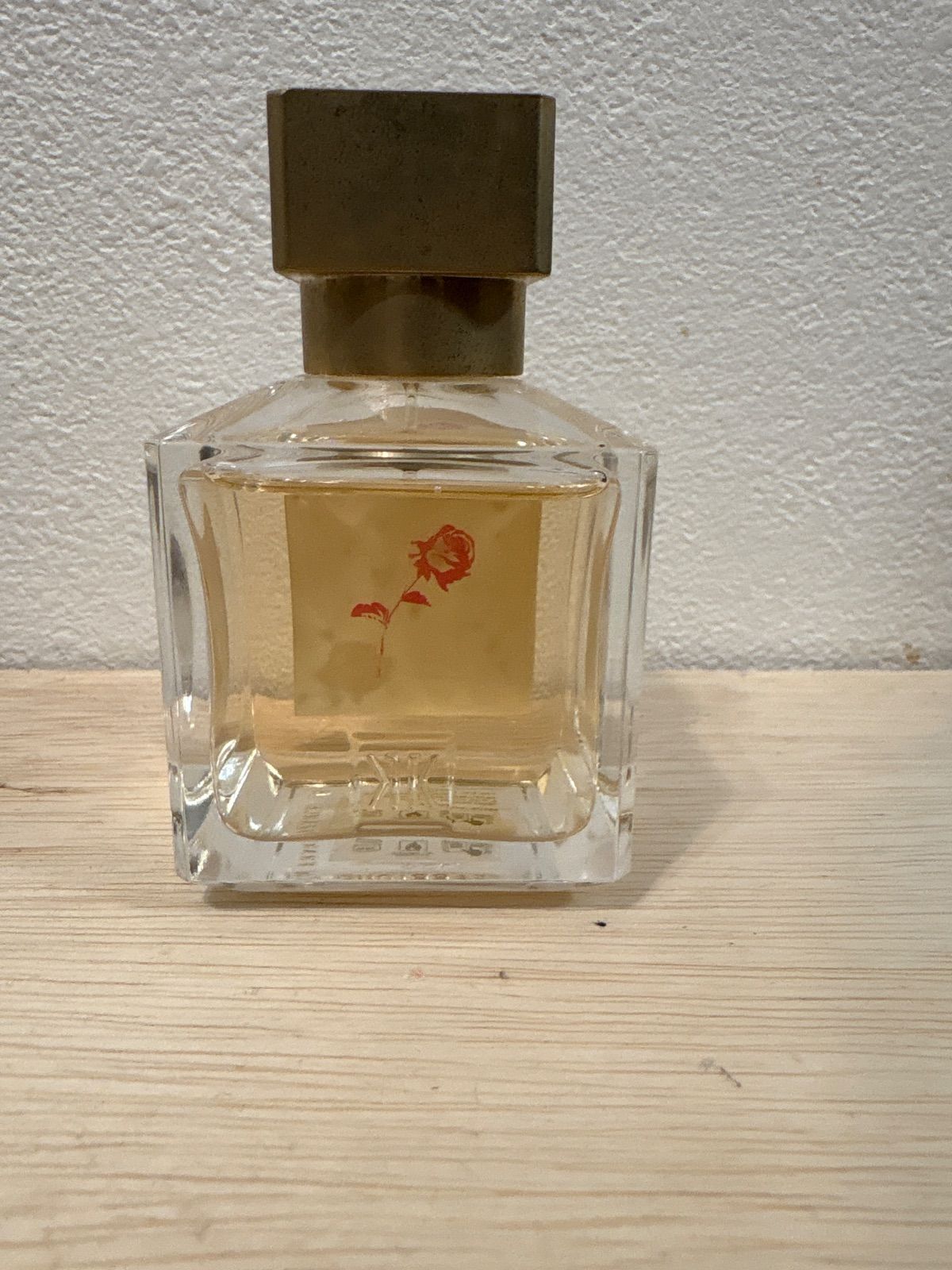 メゾンフランシスクルジャン　アラローズ　エリクスィール　プレシュー　4ml×4本 公式】ロー ア ラ ローズ オードトワレ｜メゾン フランシス