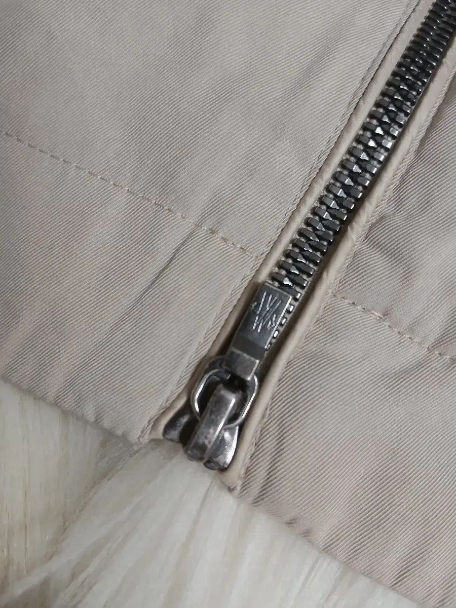 MONCLER モンクレール