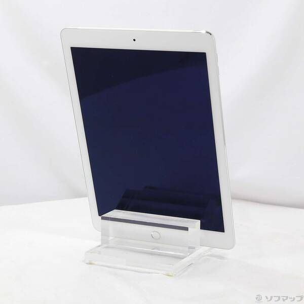 中古品〕 iPad Air 2 16GB シルバー MGH72J／A docomo【262