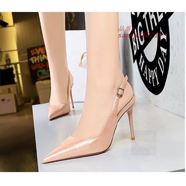 バックベルト ピンヒール