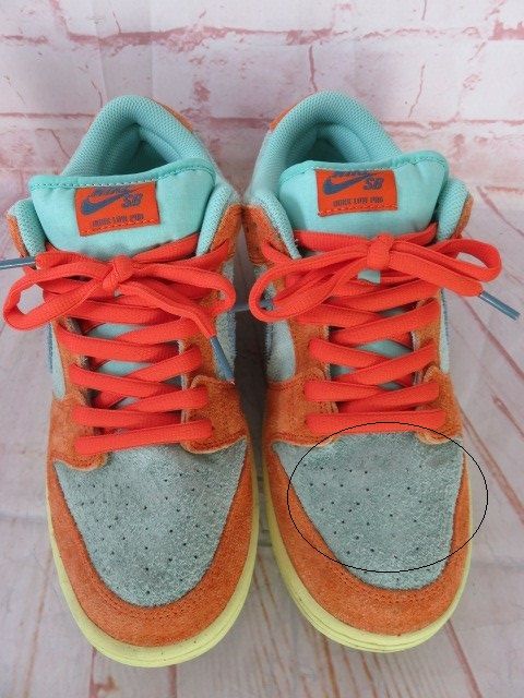 中古】 箱有 NIKE SB ﾅｲｷｴｽﾋﾞｰ DUNK LOW PRO PRM ﾀﾞﾝｸ ｽﾆｰｶｰ DV5429