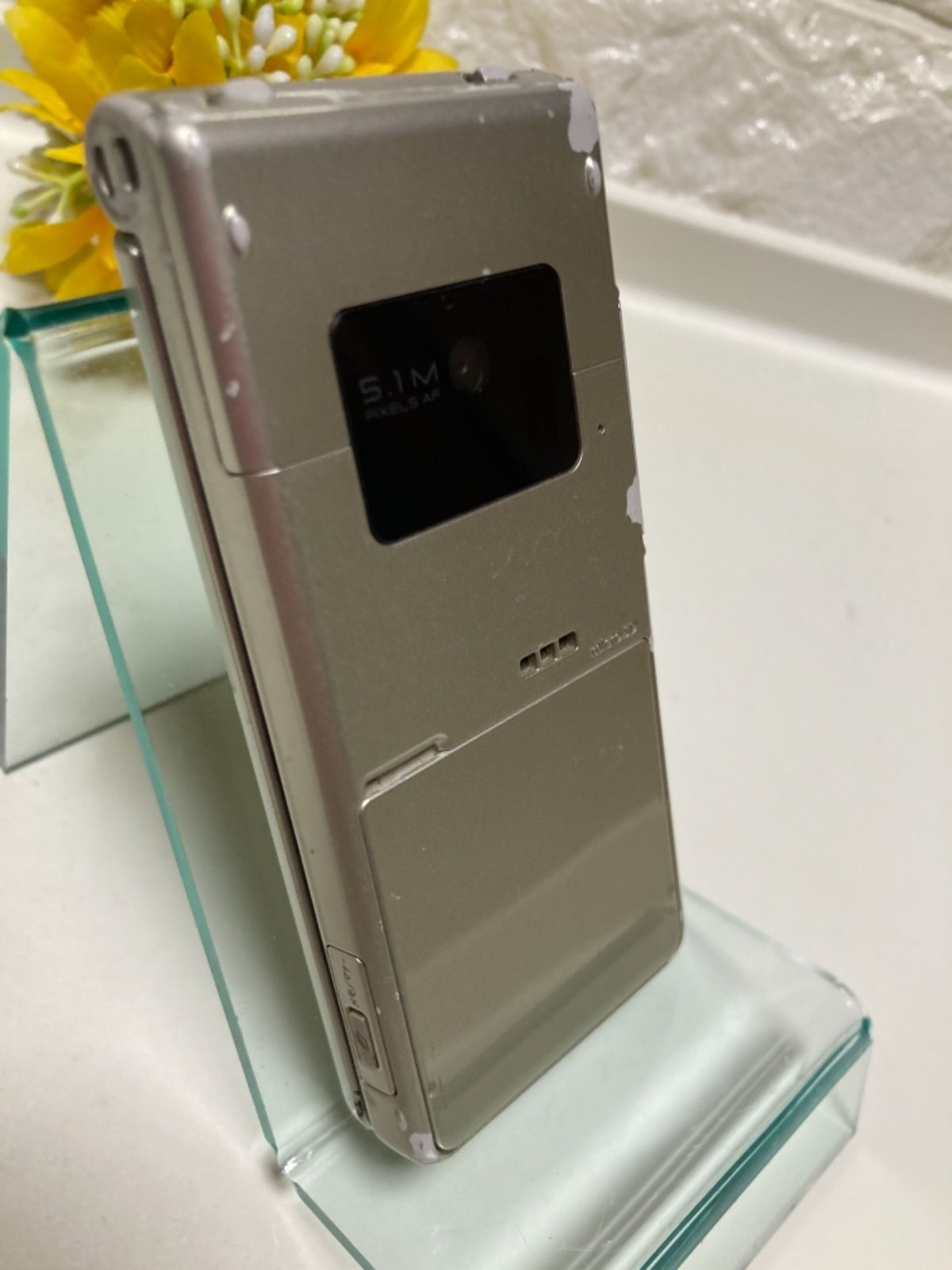 ドコモ P-01E シャンパンゴールド 携帯電話 初期化済み - メルカリ