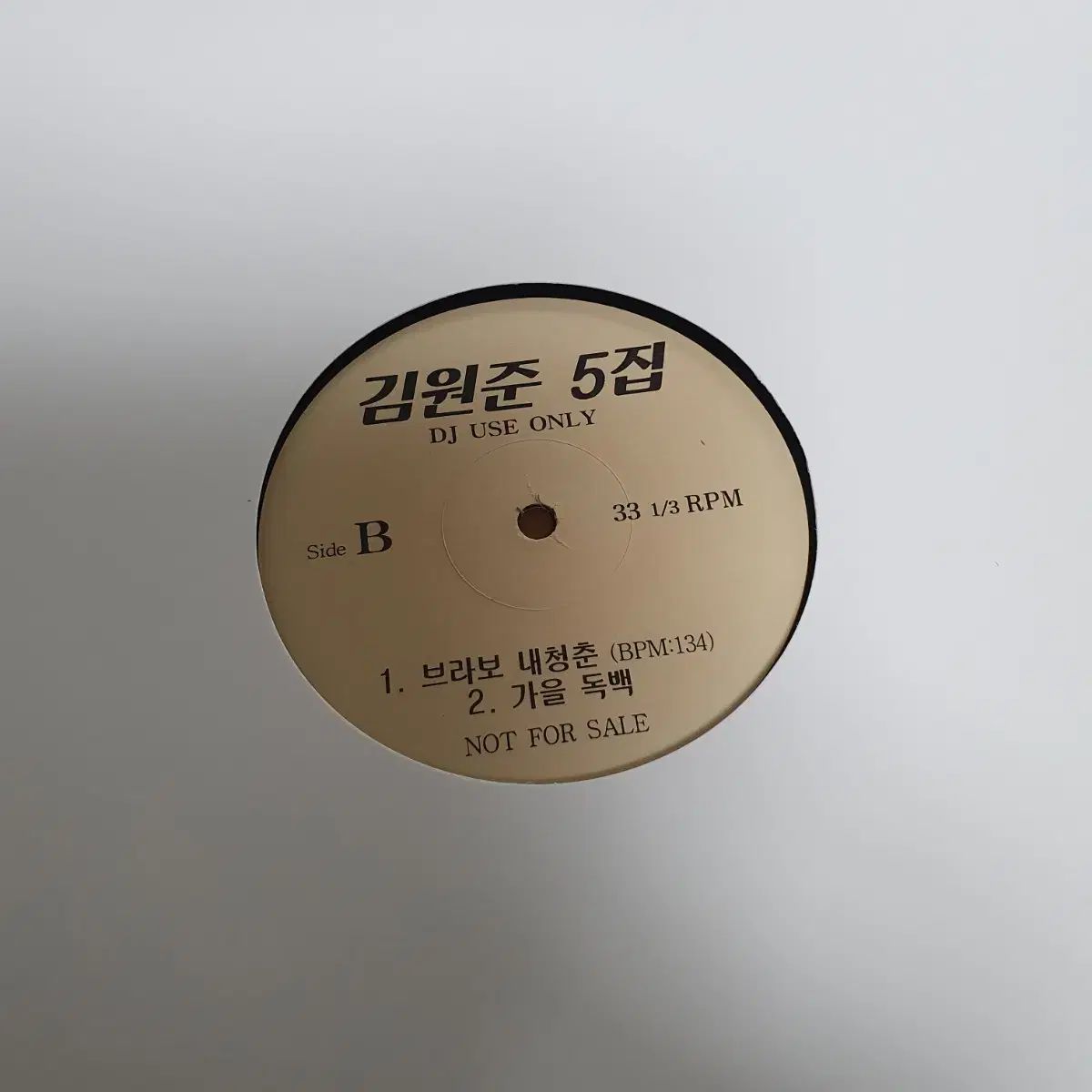 M-42 正規品 MOMO MOD 07 モデル07 ブラックスエード momo M42 350mm