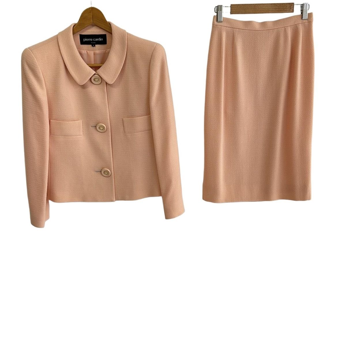 pierre cardin ピエールカルダン スカートスーツ レディース - オレンジ 肩パッド