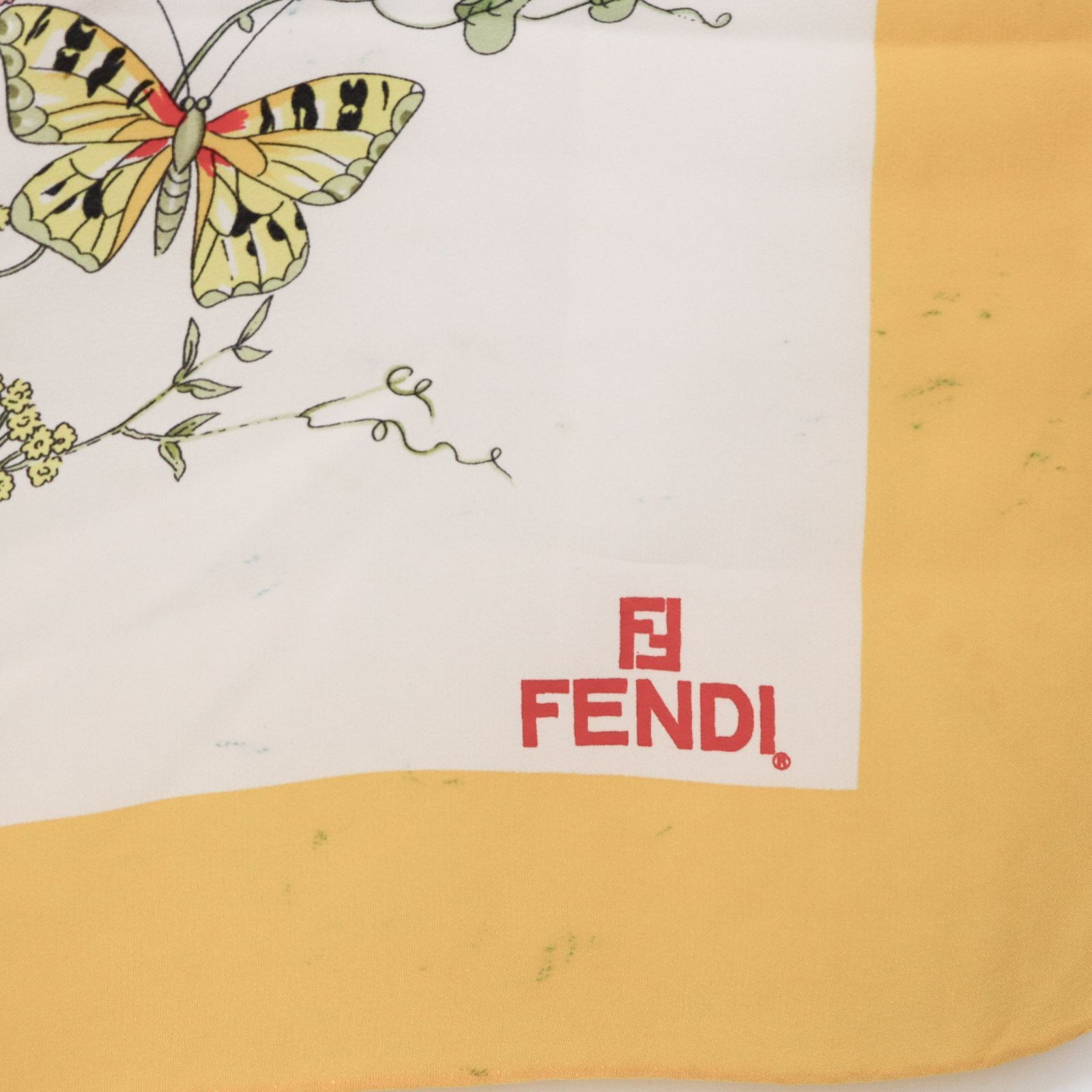 FENDI 花柄 シルクスカーフ 箱付き FENDI フェンディ スカーフ シルク100％ 花柄 フラワー イエロー