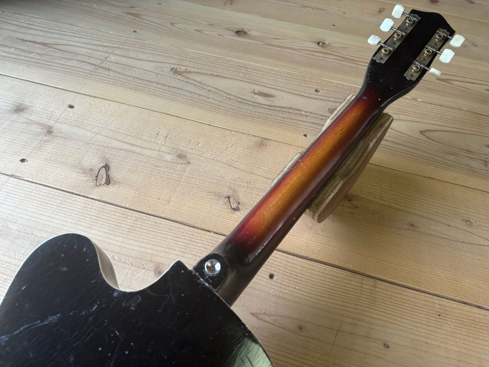 Demian フルアコタイプギター Fujigenフジゲン 小さめボディ 日本製