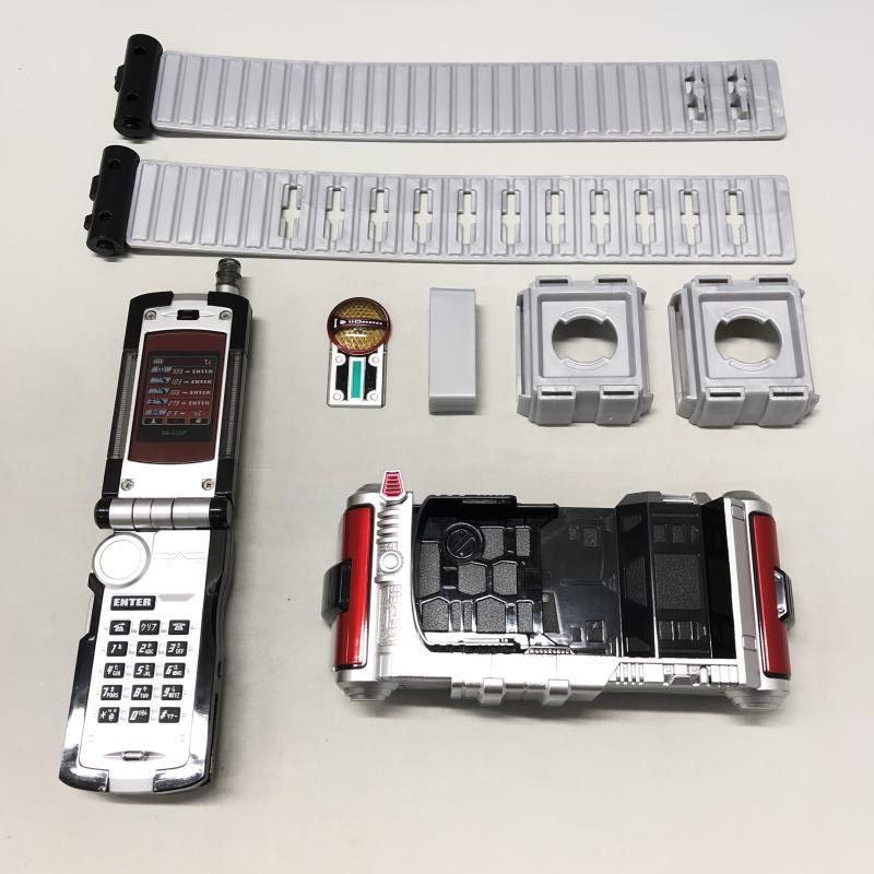 中古】バンダイ SUPER BEST 変身ベルト DXファイズドライバー 仮面
