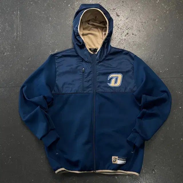 100 NCダイノス 選手用支給用 フードジップアップ