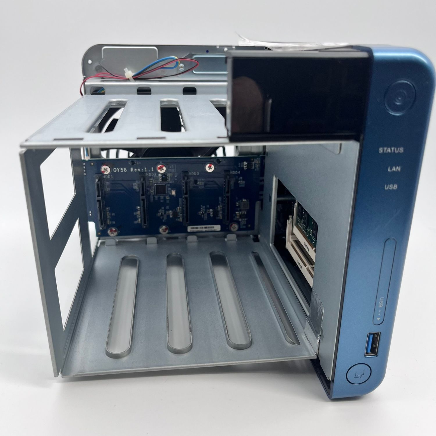 QNAP NAS TS-453be 4ベイモデル 本体のみ 電源入らず 動作未確認