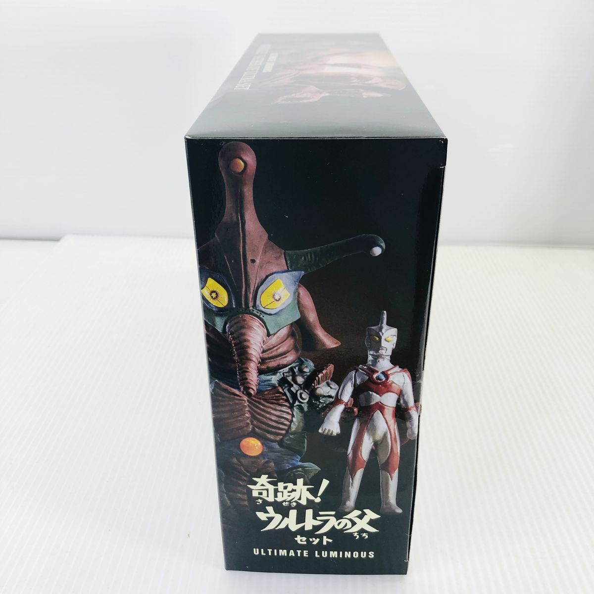 新品未開封　アルティメットルミナス ウルトラの父　ウルトラ6兄弟　セット 特撮】ウルトラ6兄弟セット(ルミナス3個付属) - メルカリ