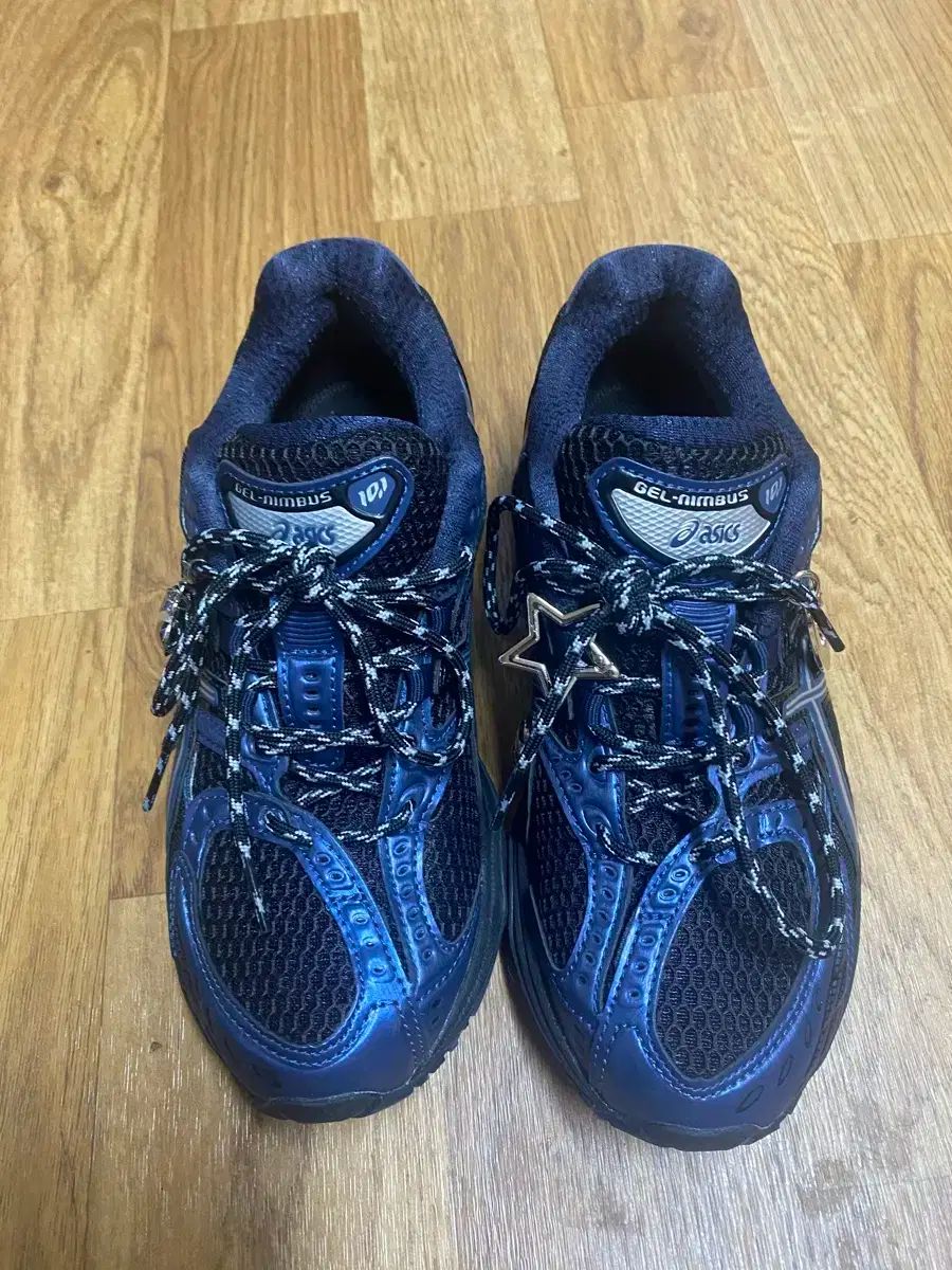 Asics アシックス ゲル ニンバス 10 1 230 サイズ