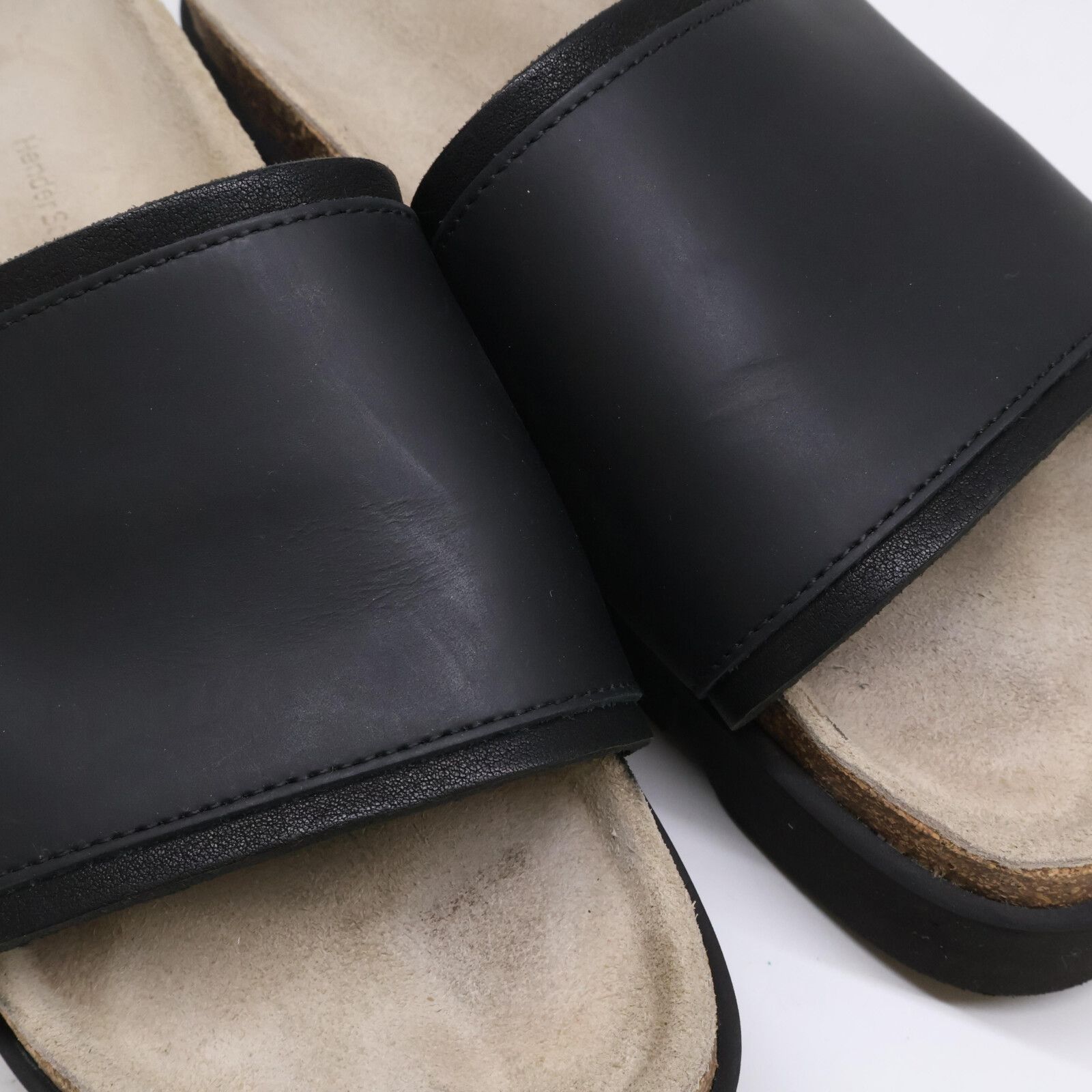 エンダースキーマ　キャタピラー Hender Scheme (エンダースキーマ) caterpillar / キャタピラー