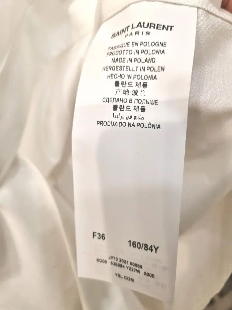 シャツ