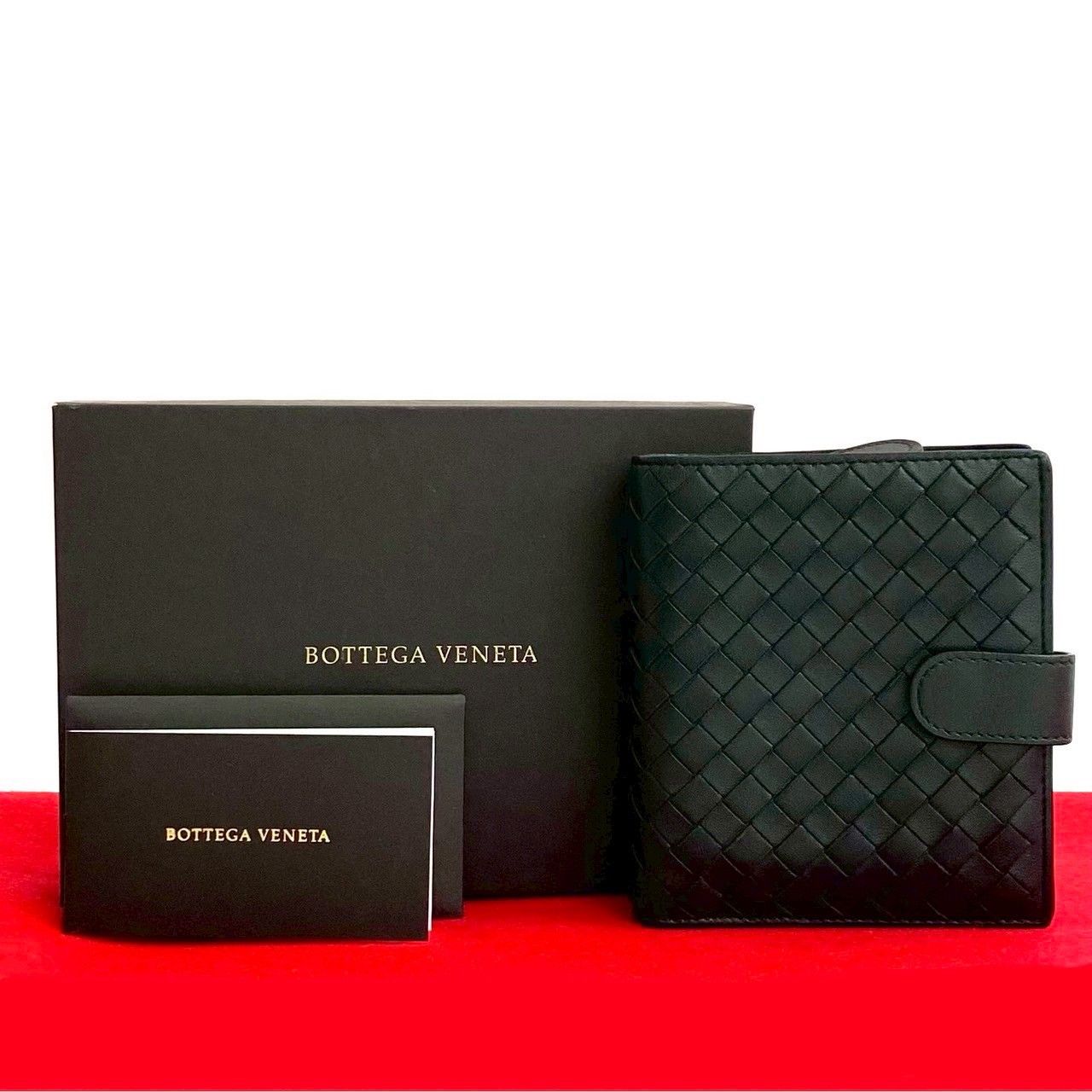 ☆美品☆ボッテガヴェネタ イントレチャー二つ折り財布