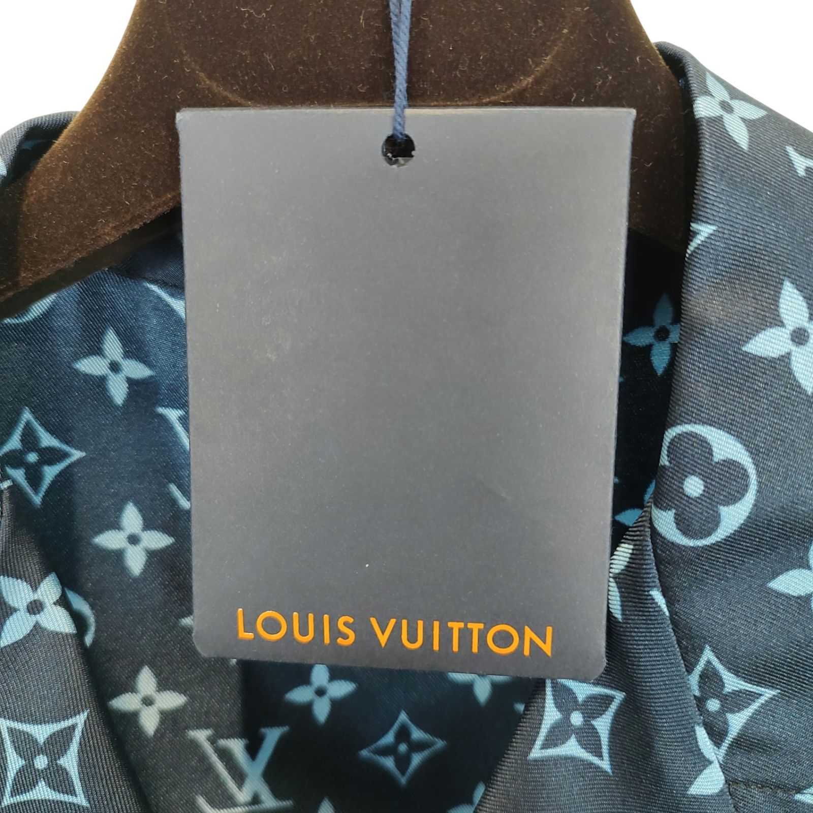 LOUIS VUITTON ルイ・ヴィトン 22AW モノグラム シルク サテン ナイト 