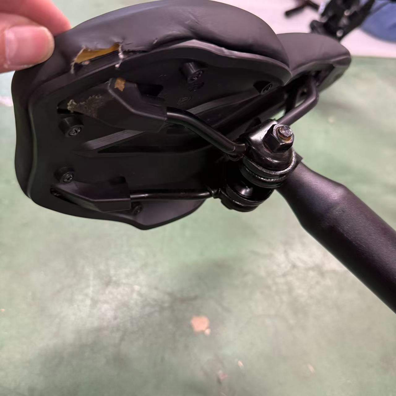 電動アシスト自転車