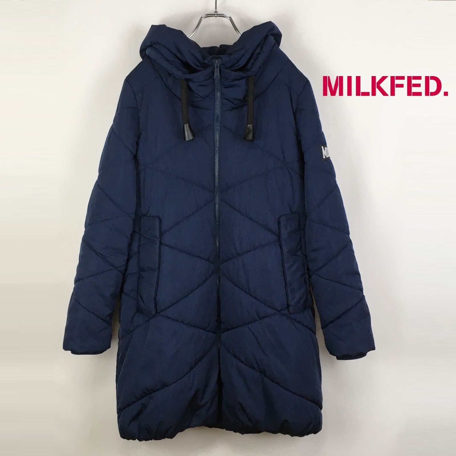 MILKFED. 袖ラバーロゴ中綿キルティングコート - mikumari closet