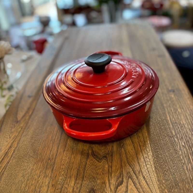 ルクルーゼ　ココット・ジャポネーズ　24cm チェリーレッド　両手鍋　鍋 Amazon.co.jp: ル・クルーゼ(Le Creuset) 鋳物 ホーロー 鍋