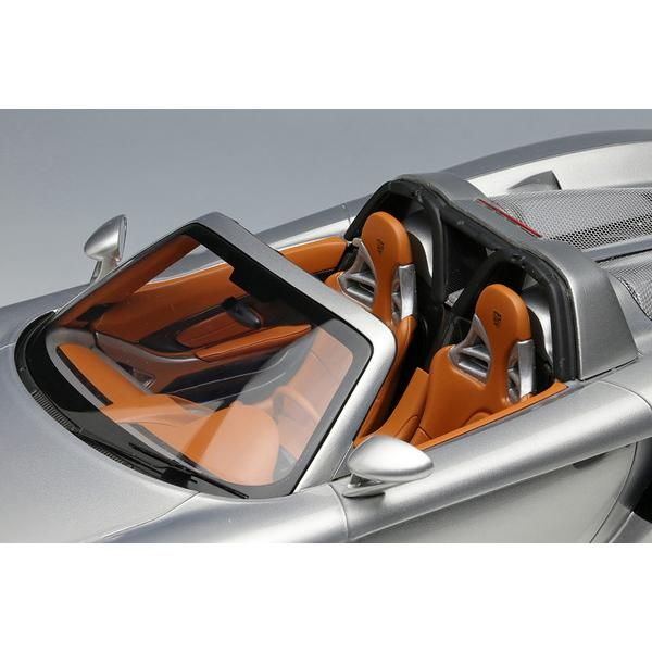ミニカー　1/18 Porsche Carrera GT 2004(GTシルバー) [EML070A] 1/18 Porsche Carrera GT 2004 GTシルバー【EML070A】 | メイク