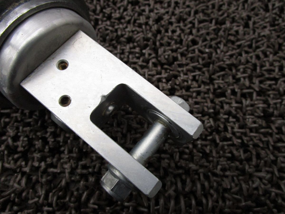 RMX250 リアサスペンション