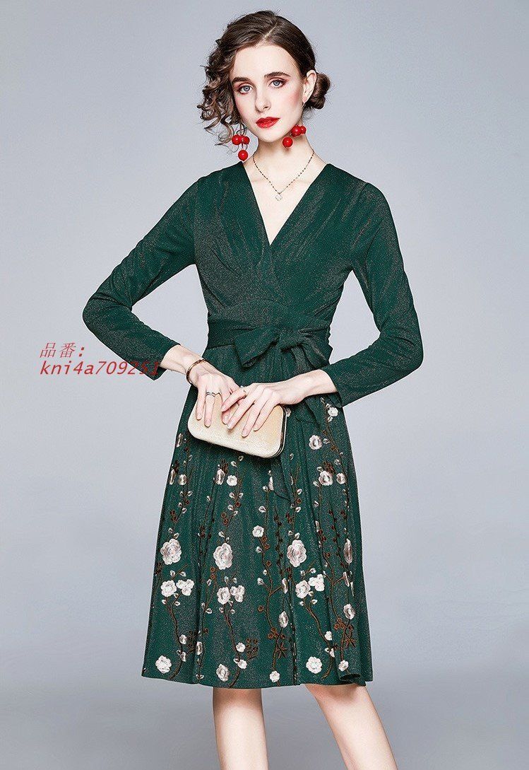 花柄刺しゅう 上品