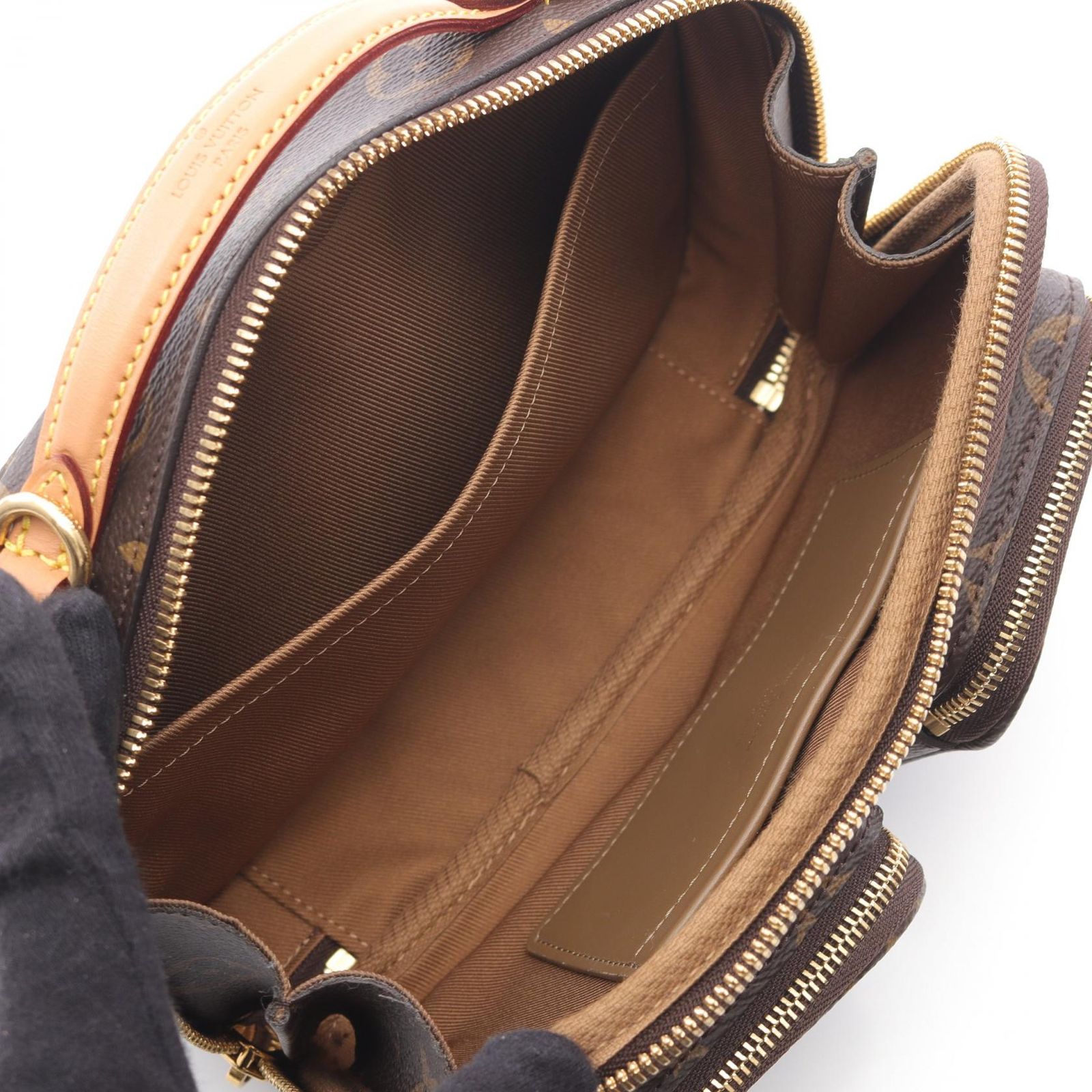 ルイ・ヴィトン LOUIS VUITTON ユーティリティ クロスボディ  