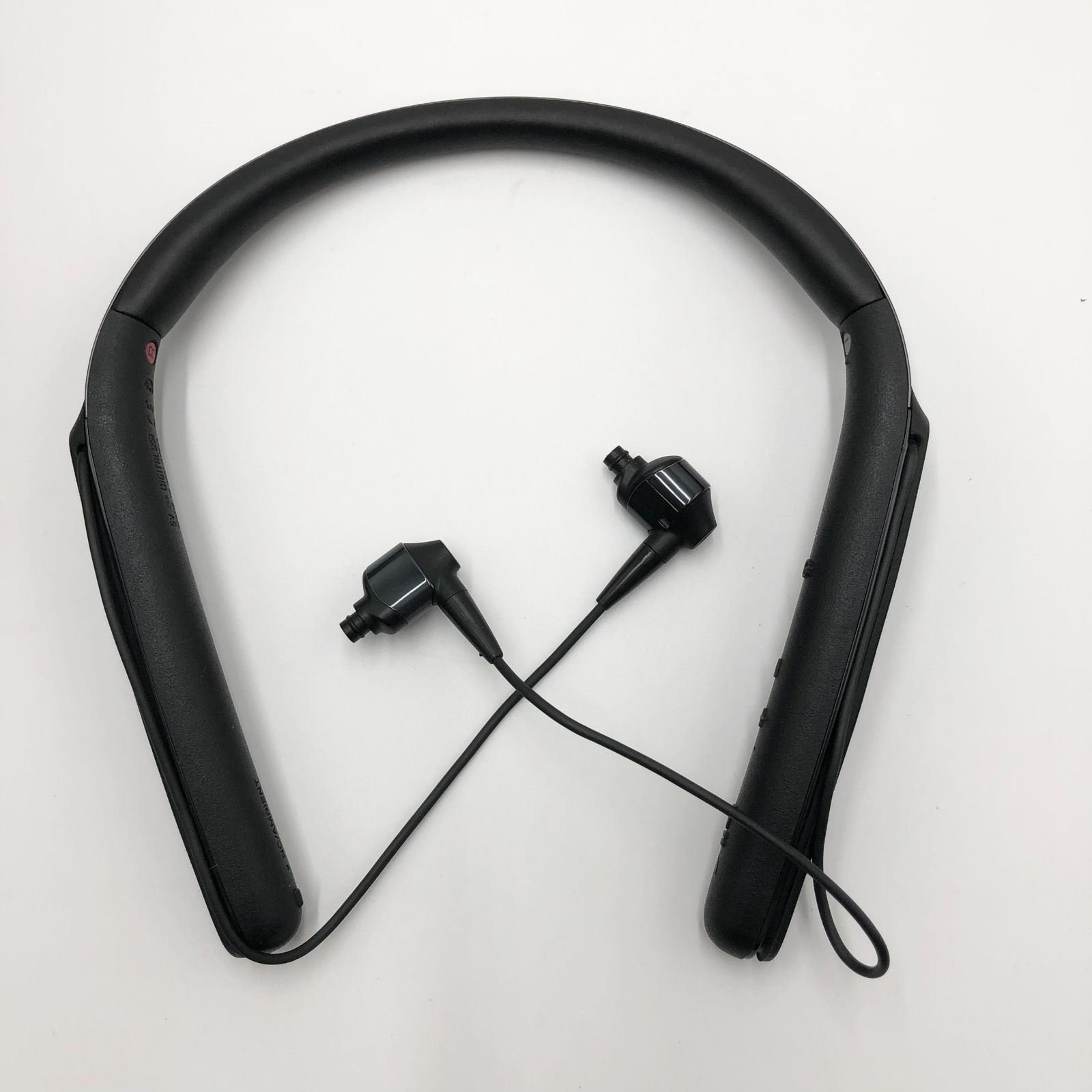 ソニー ワイヤレスノイズキャンセリングイヤホン WI-1000X : Bluetooth