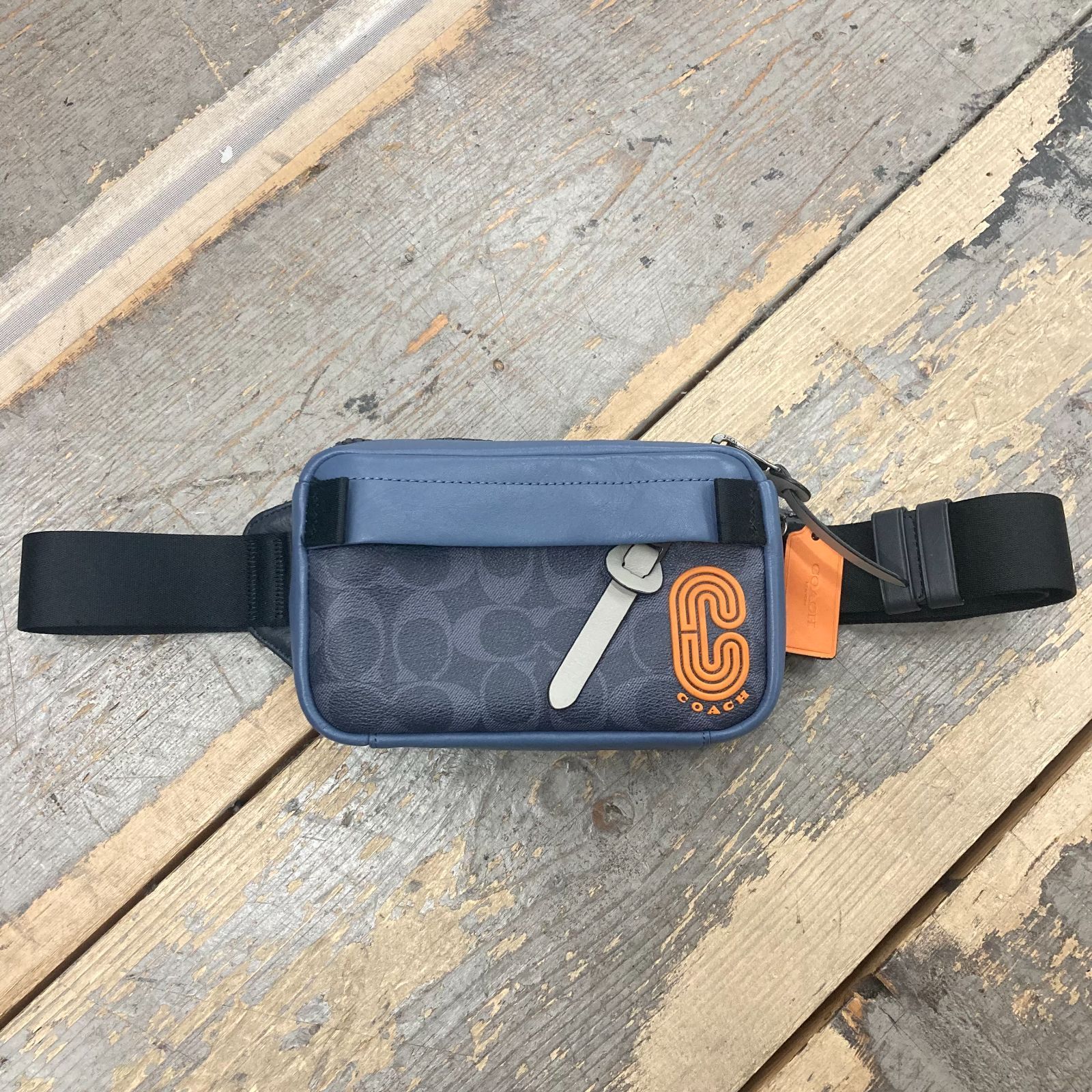 COACH (コーチ) C2964 Mini Edge Belt Bag In Colorblock