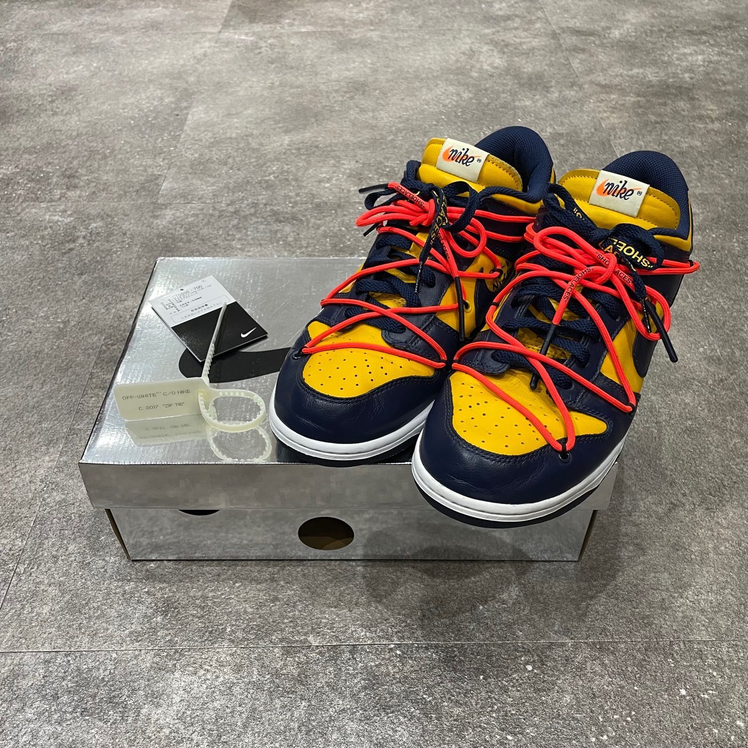 国内正規 美品 NIKE DUNK LOW LTHR OW OFF-WHITE ct0856-700 コラボ 