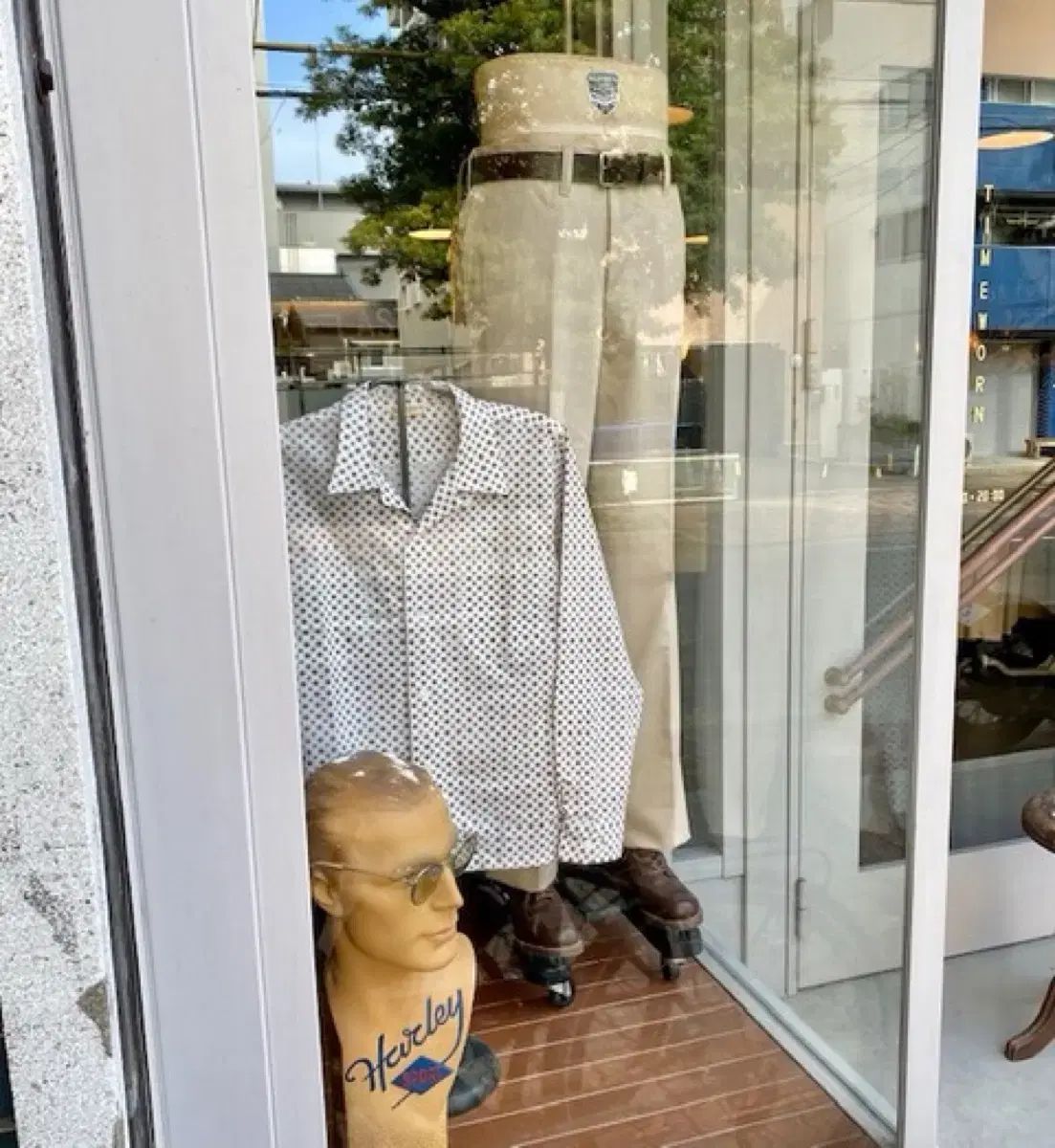 アットラスト　Crest Shirt S/S 16 1/2 At Last&Co(アットラスト) Crest Shirt L ／ S ー White - メルカリ