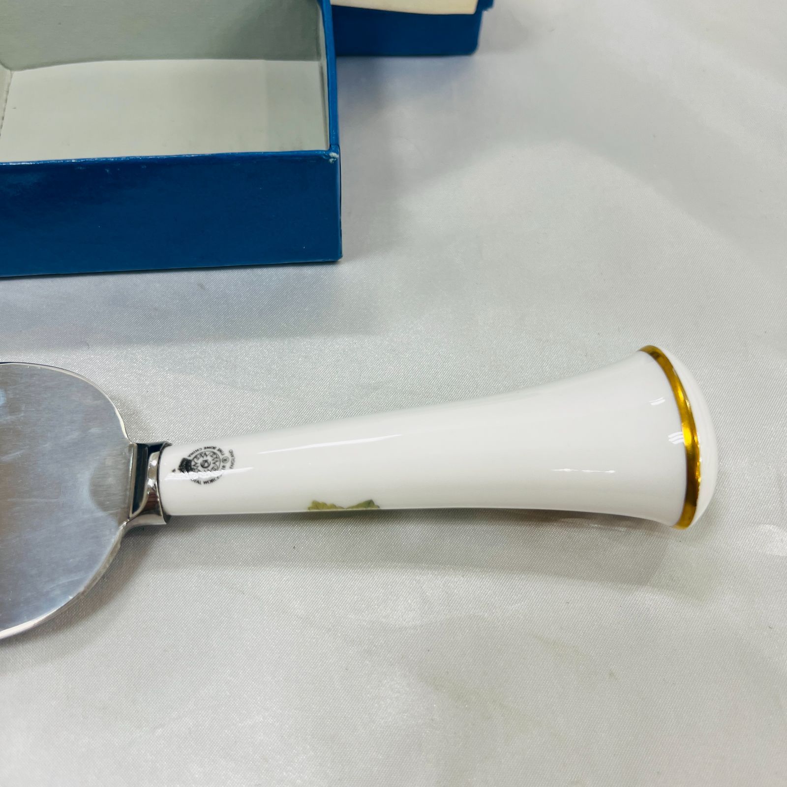 A【保管品】ロイヤルウースター ナイフ サーバー かわいい 西洋 食器