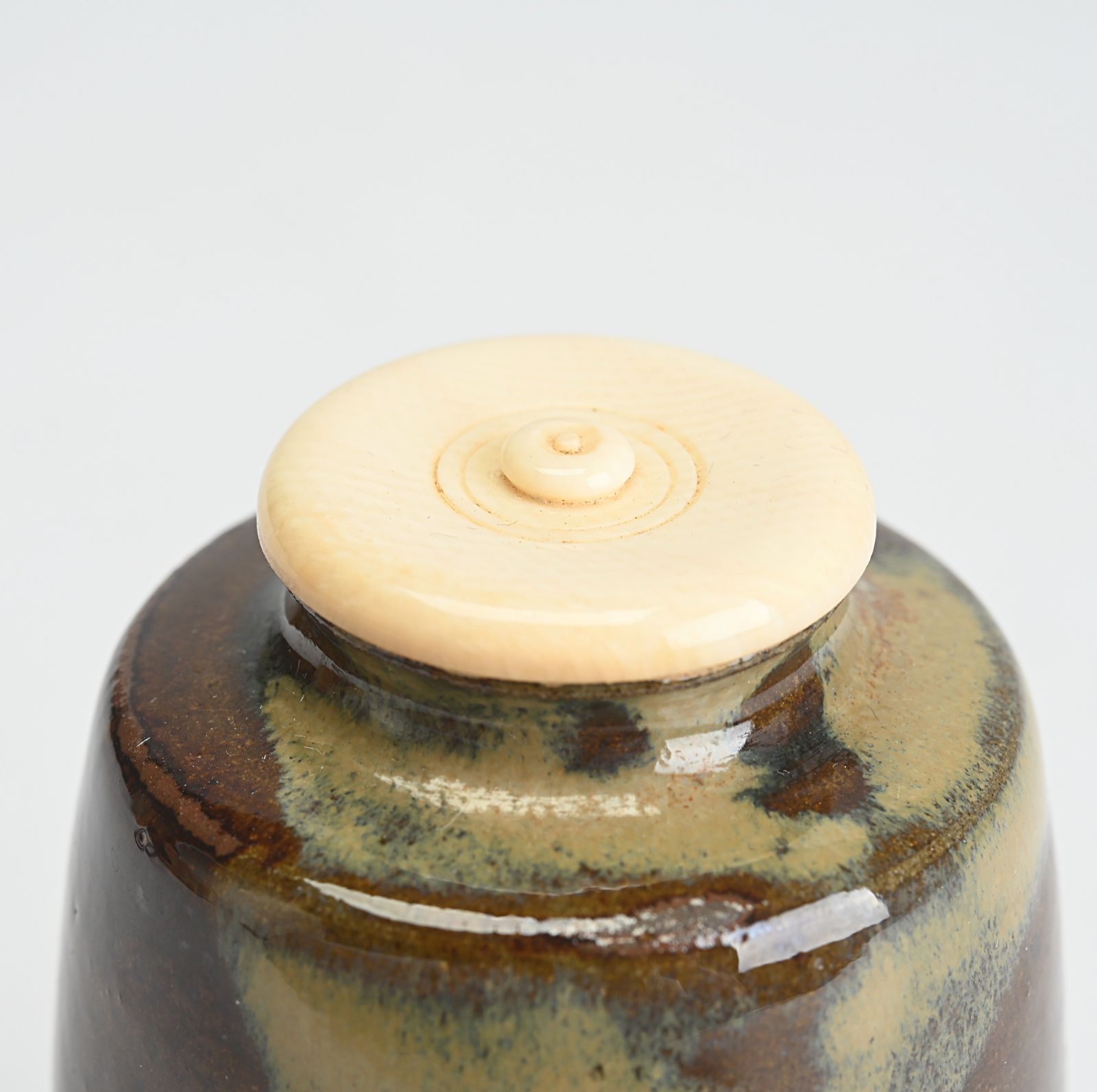 tr07104 高取焼 十三代 高取八仙 香合 陶器 共箱 在銘 茶道具 工芸