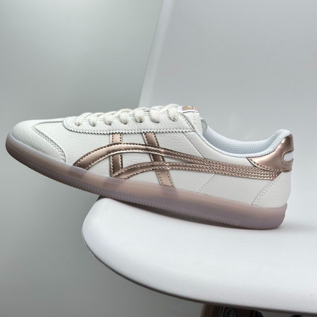 新品 オニツカタイガー Onitsuka Tiger Tokuten