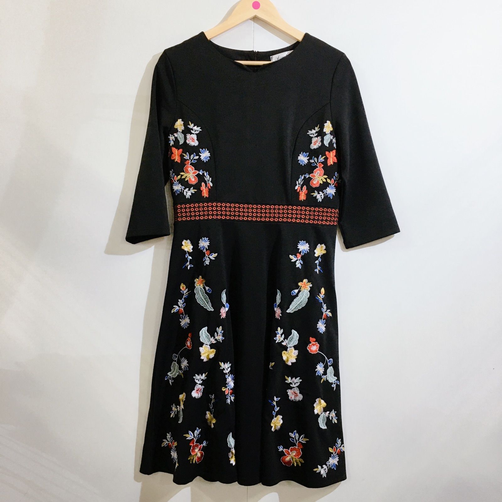 美品】Aimier エメ 花柄刺繍ブラックワンピース ドレス レディース 2XL 