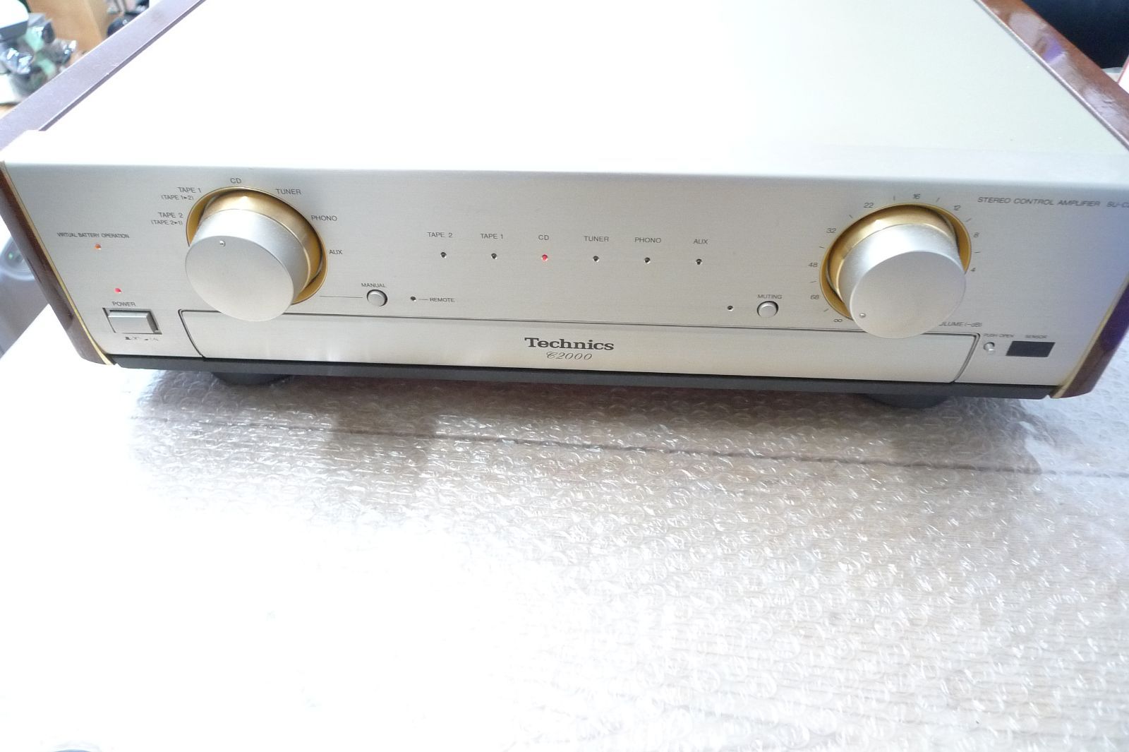 ジャンクとして Technics テクニクスプリメインアンプSU-C2000 