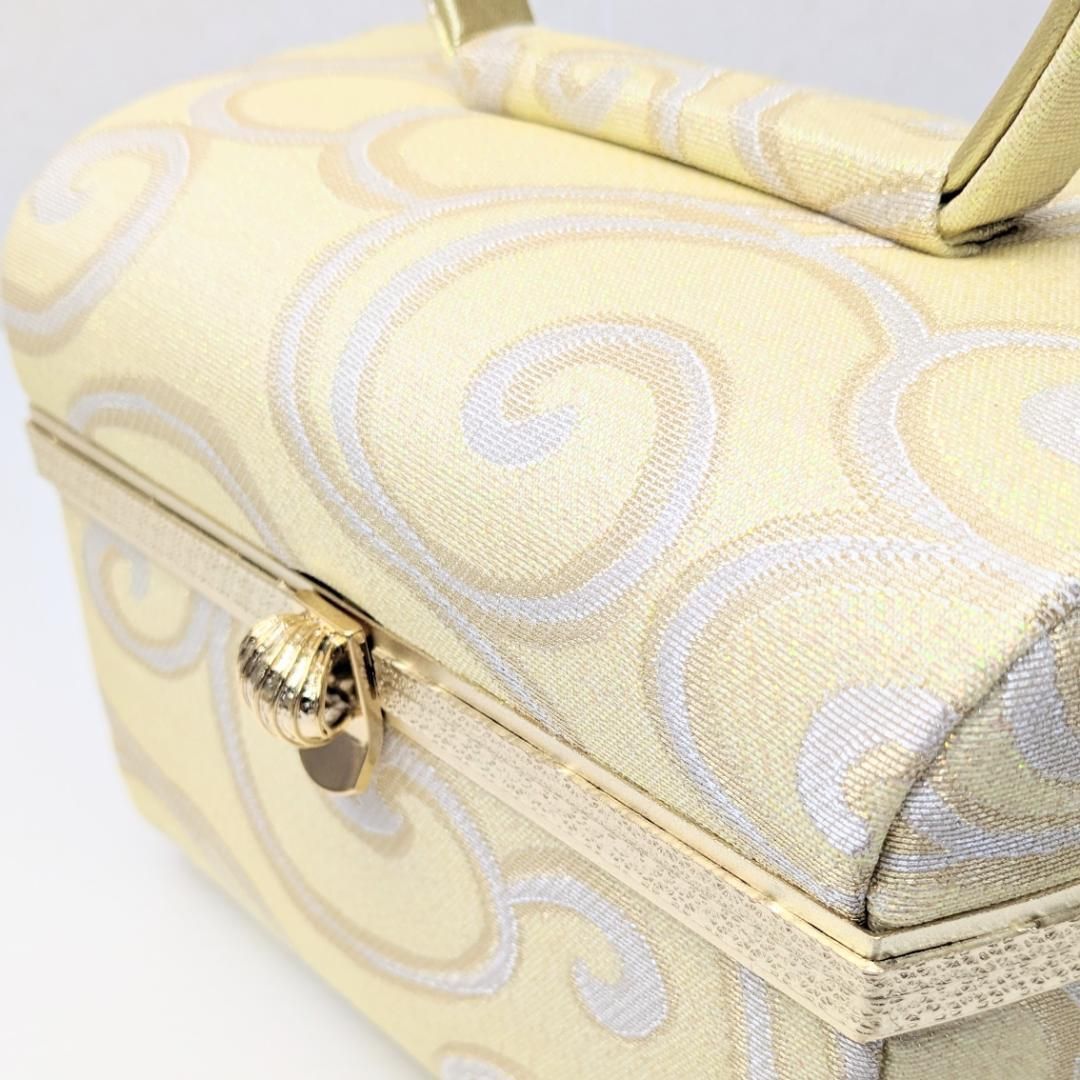 和装 草履 バッグ セット 白 シルバー 帯地 フリーサイズ u71-1