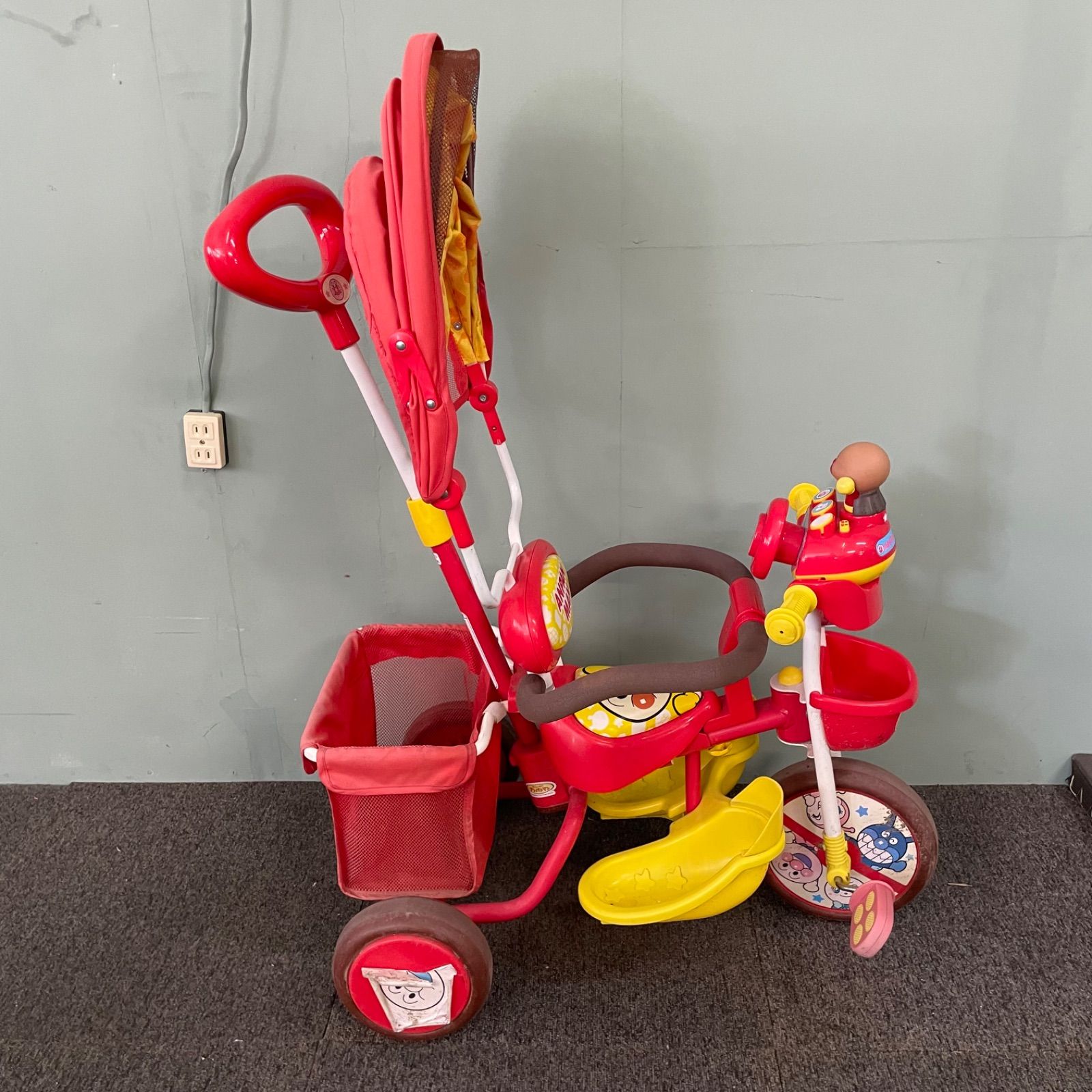 ♭ 送料込み アンパンマン 三輪車 デラックス サンシェード - メルカリ
